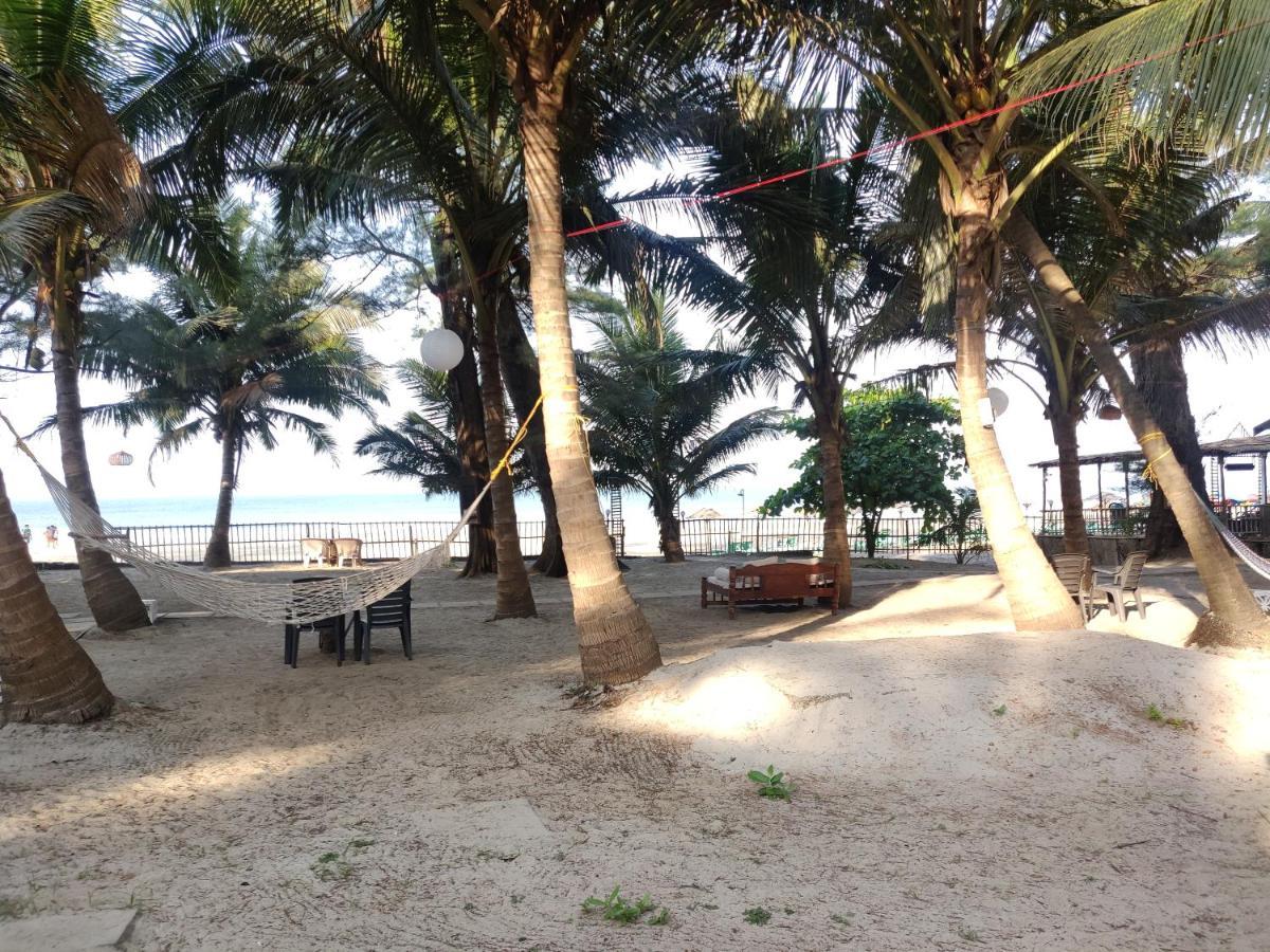 Silent Beach Resort Мандрем Екстер'єр фото