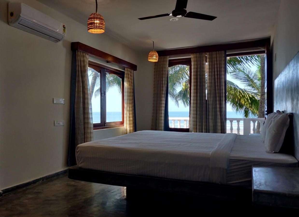 Silent Beach Resort Мандрем Екстер'єр фото