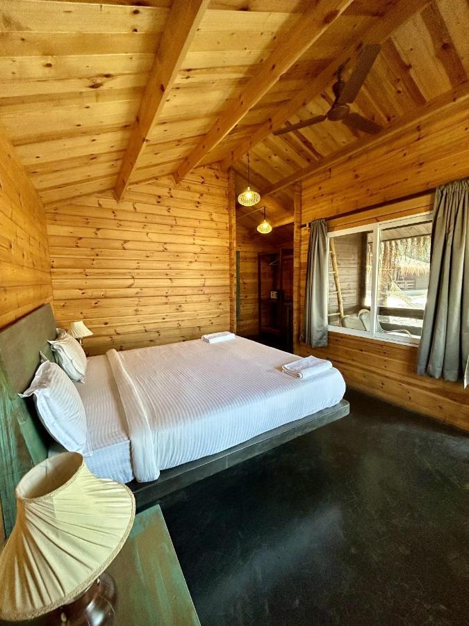 Silent Beach Resort Мандрем Екстер'єр фото