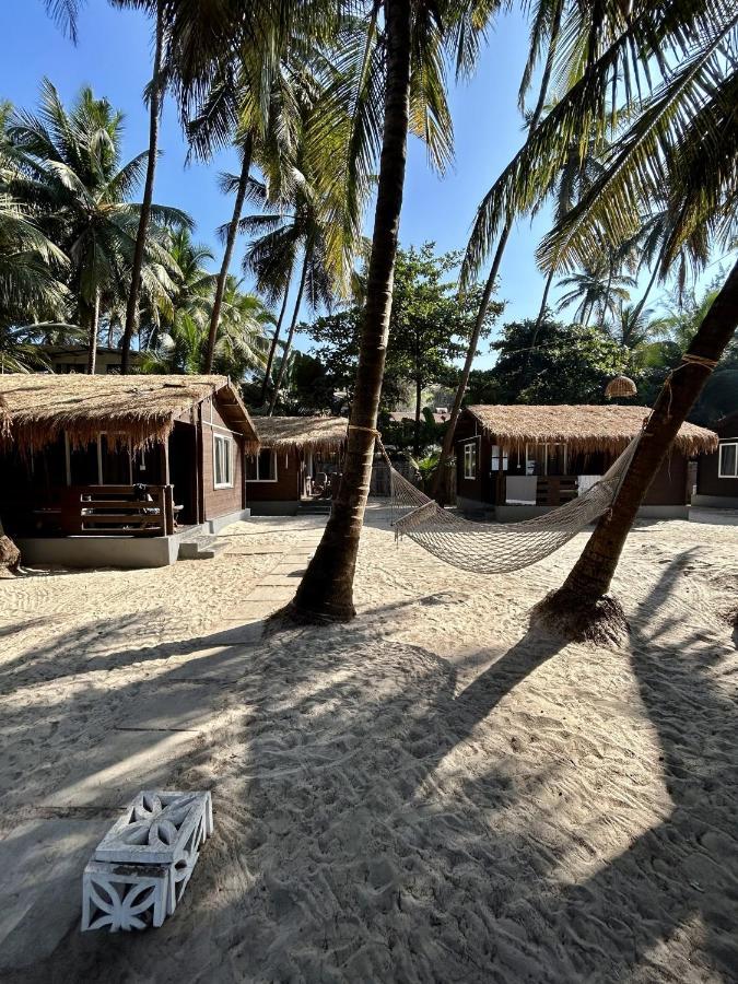 Silent Beach Resort Мандрем Екстер'єр фото