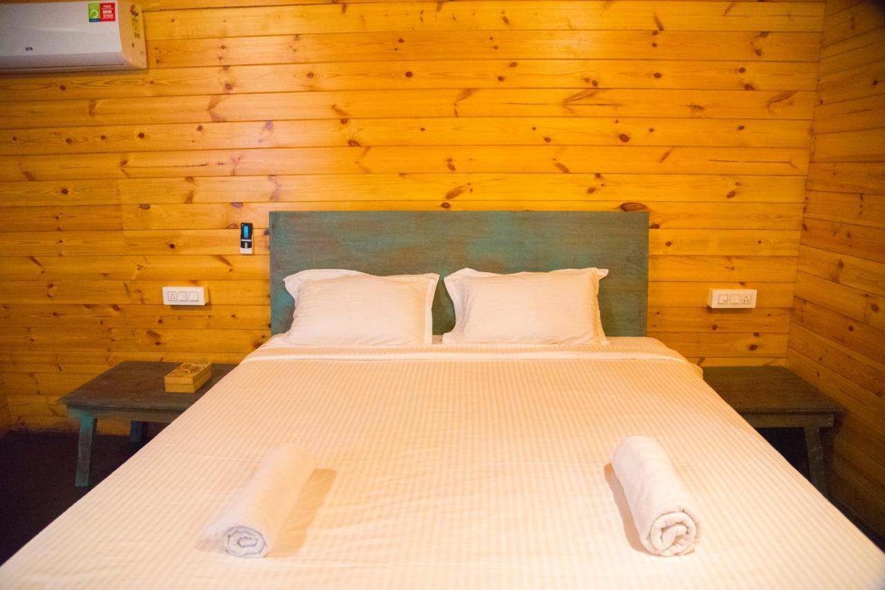 Silent Beach Resort Мандрем Екстер'єр фото