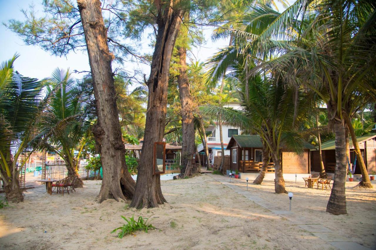 Silent Beach Resort Мандрем Екстер'єр фото