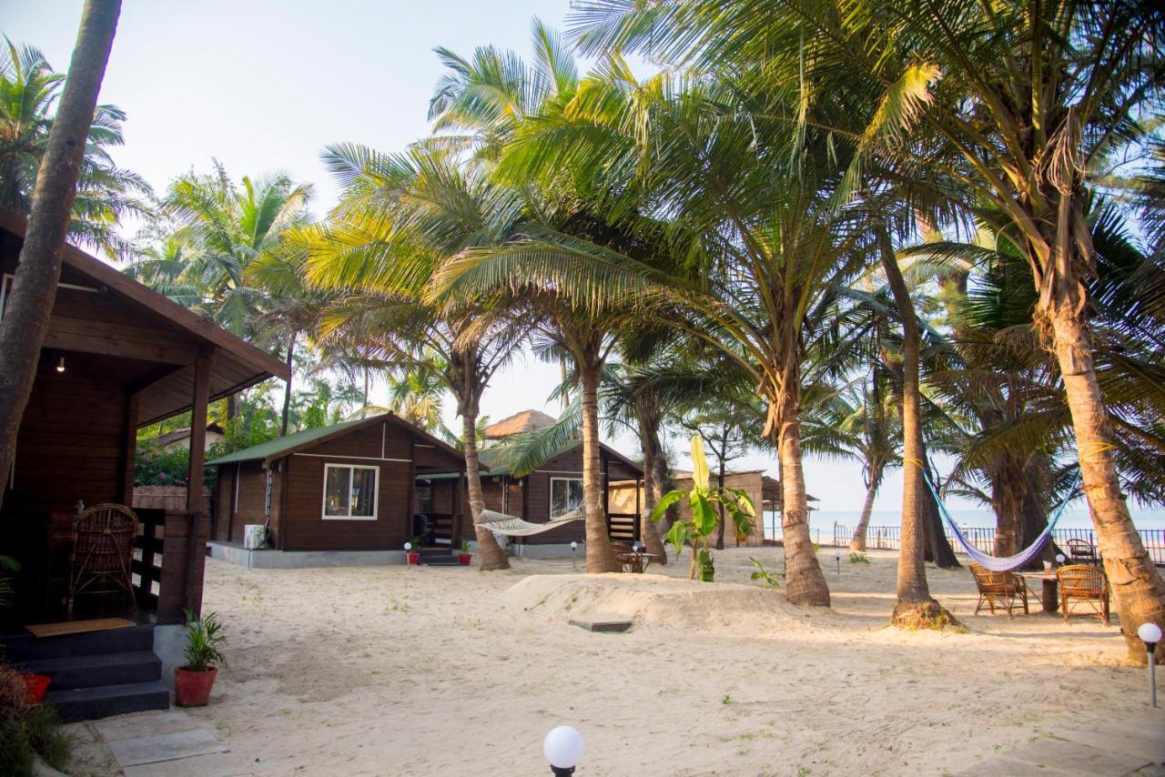 Silent Beach Resort Мандрем Екстер'єр фото
