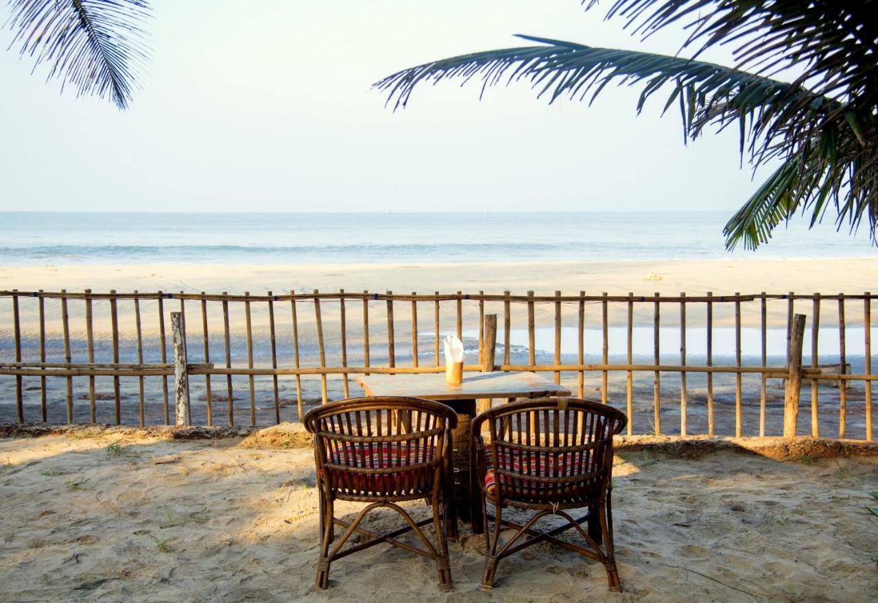 Silent Beach Resort Мандрем Екстер'єр фото