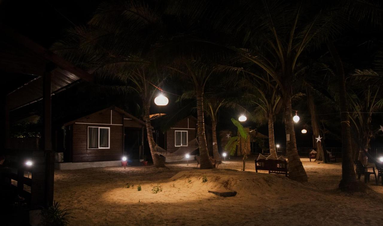Silent Beach Resort Мандрем Екстер'єр фото